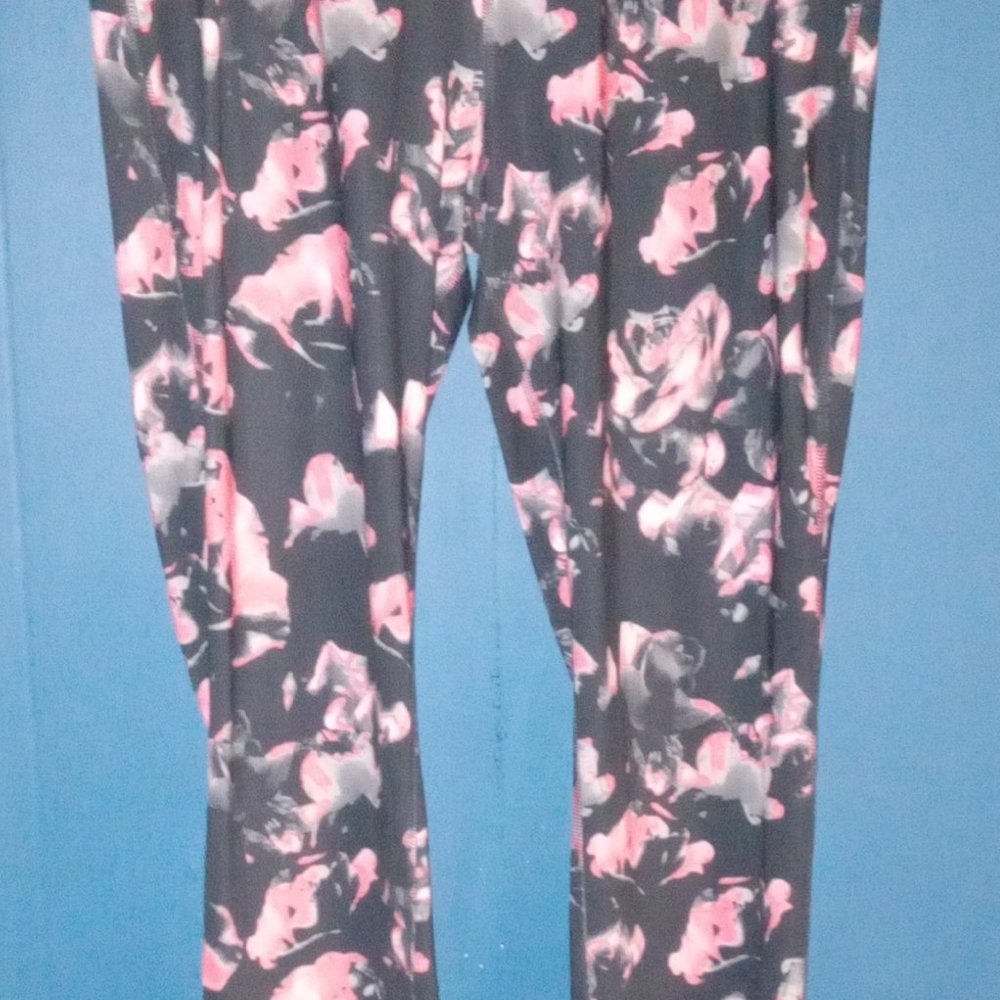 DANSKIN NOW LEGGINGS